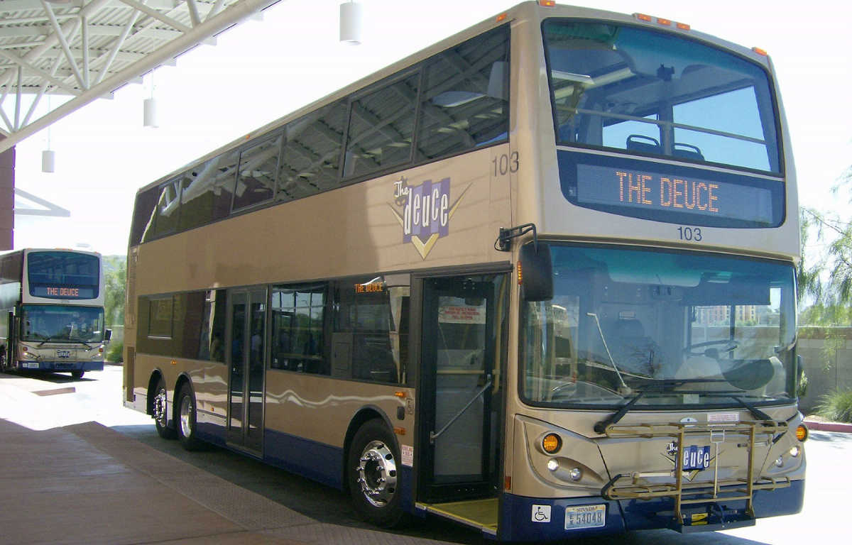 拉斯维加斯交通出行：The Deuce 双层巴士和 SDX 快速巴士-拉斯维加斯攻略